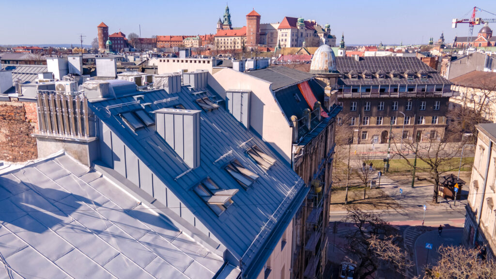 Dach spadzisty - rąbek rzemieślniczy