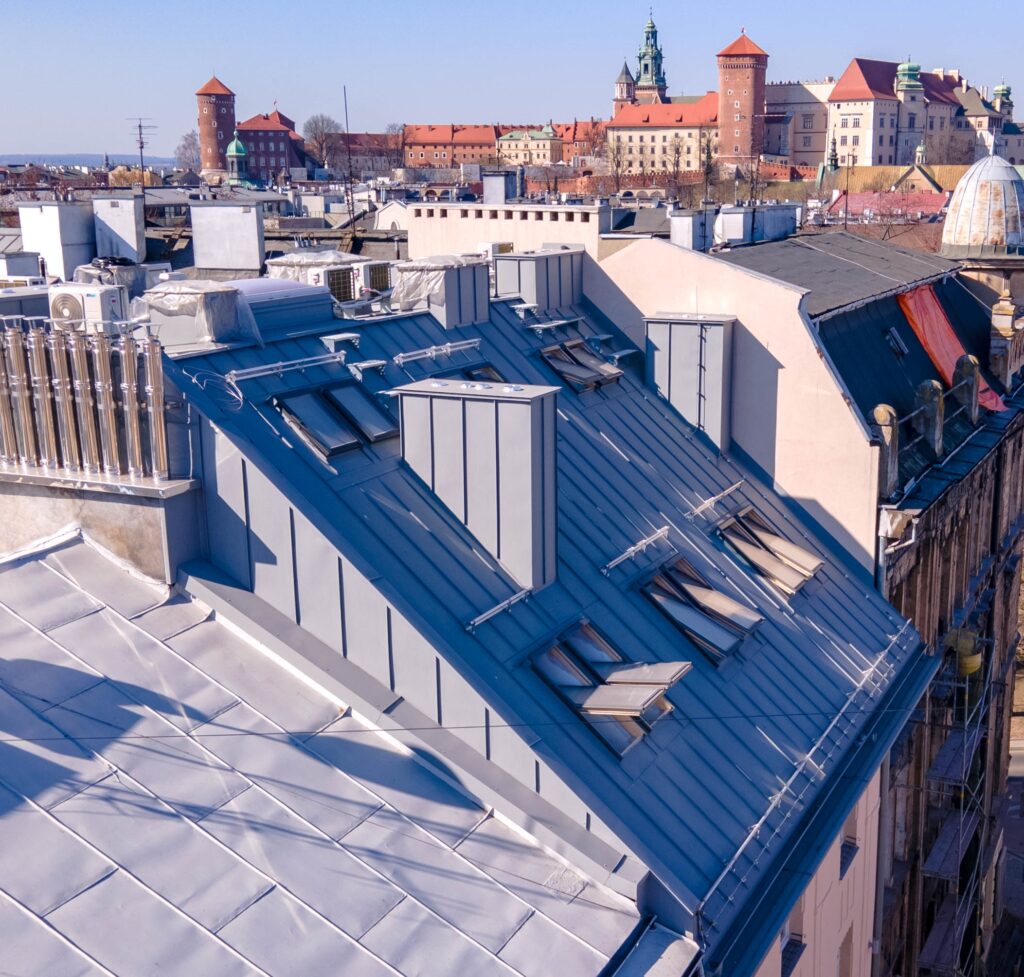 Dach spadzisty - rąbek rzemieślniczy